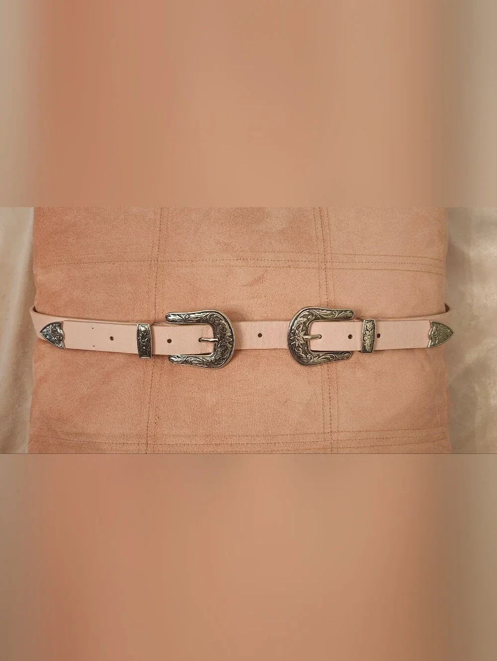 Double Buckle Western-Style Women's Belt in Light Pink